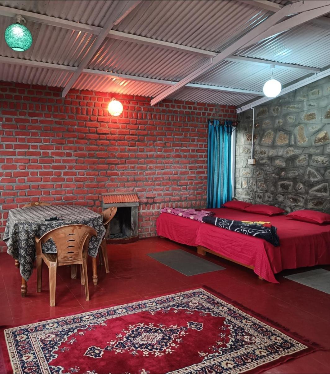Cozy Huts Villa โกไดกานัล ภายนอก รูปภาพ